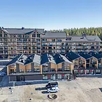 Lomavuokra Lingonberry Central, Ski-in Ski-out Διαμέρισμα