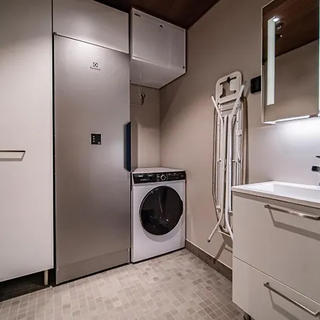 Lomavuokra Lingonberry Central, Ski-in Ski-out * Levi